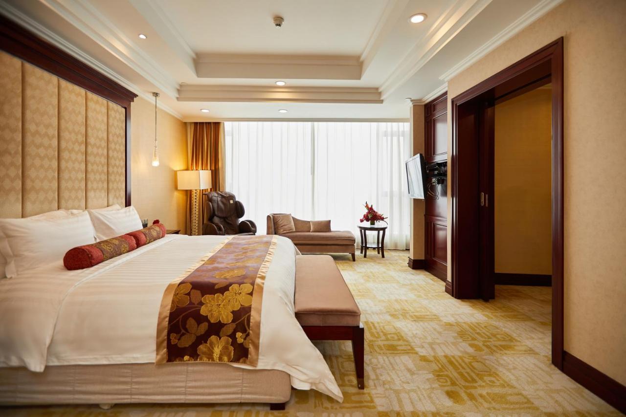 Soluxe Hotel Guangzhou - Overseas Buyers Registration Service&Canton Fair Free Shuttle Bus 15 Apr To 05 May Esterno foto