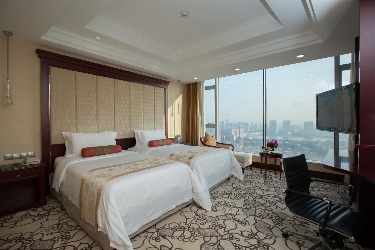 Soluxe Hotel Guangzhou - Overseas Buyers Registration Service&Canton Fair Free Shuttle Bus 15 Apr To 05 May Esterno foto